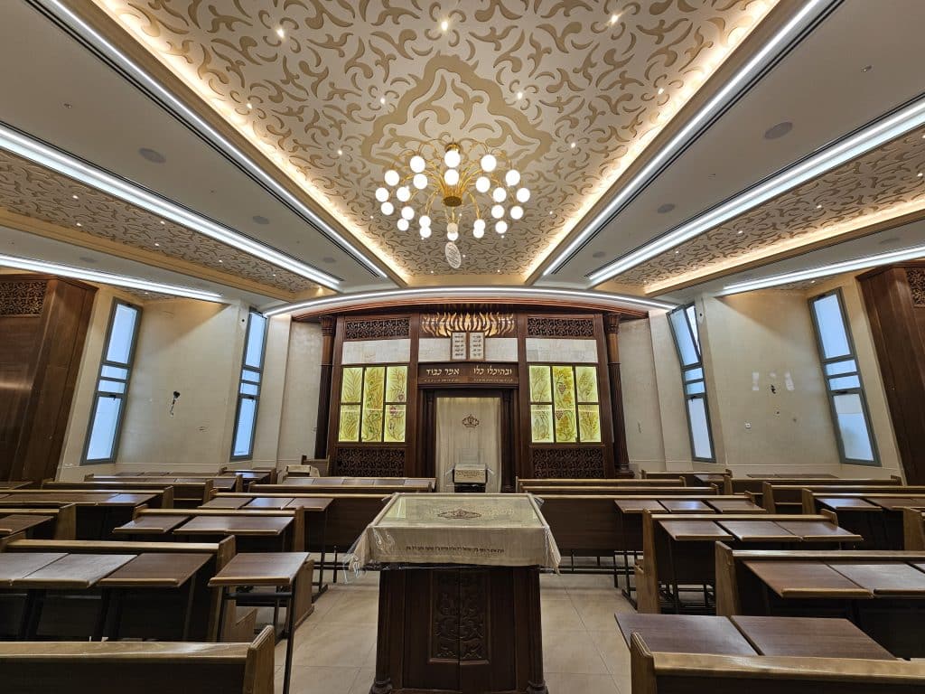 תקרת גבס בית כנסת